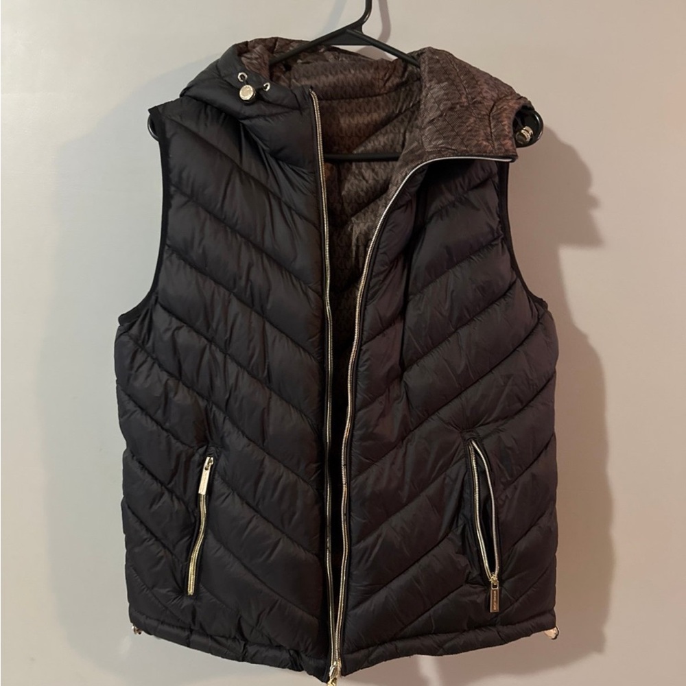 MK vest
